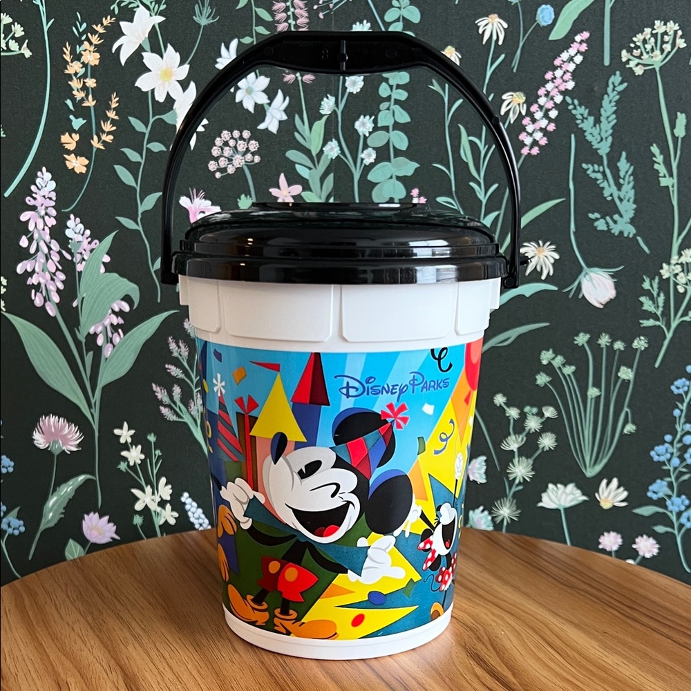 Disney Parks Magic Kingdom Epcot Souvenir Mickey & Friends Popcorn Bucket Holder